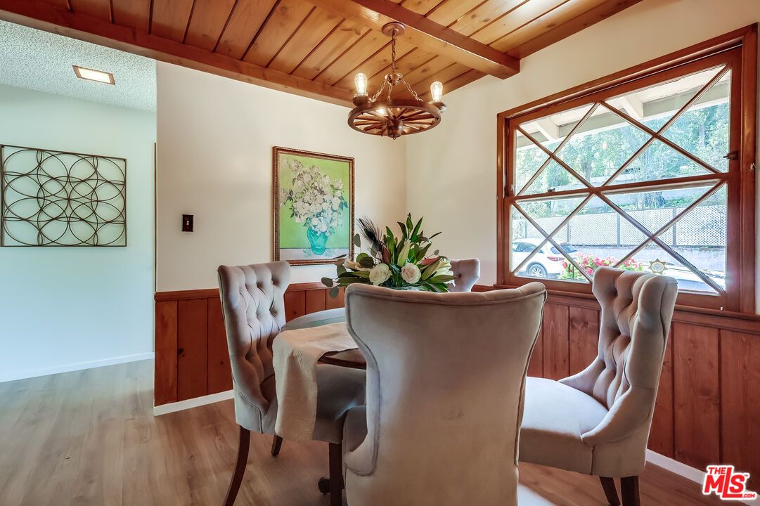 Chandelier, Dining room, Interior, Wooden Beams, Wooden Ceilings, Wood Texture Flooring