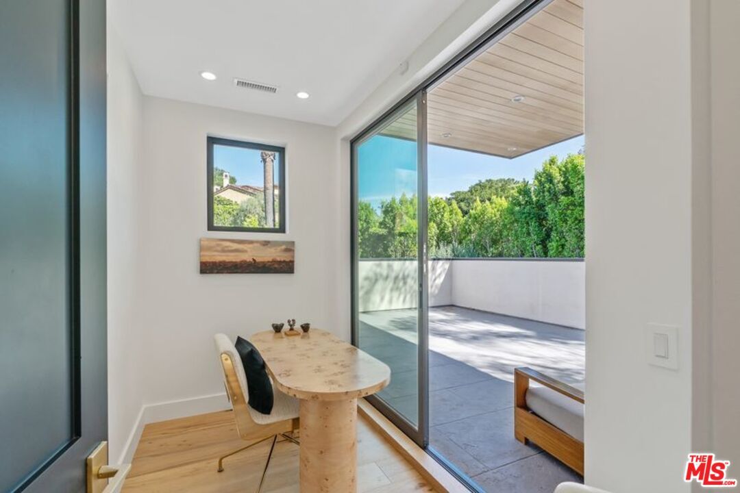 Interior, Recessed Lighting, Wooden Ceilings, Wood Texture Flooring