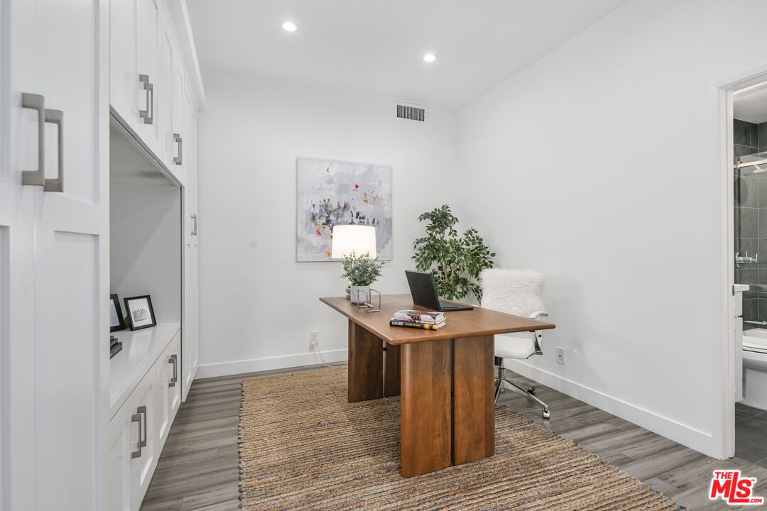 Home Office, Interior, Recessed Lighting, Wood Texture Flooring