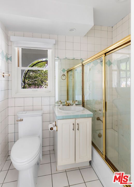 Bathroom, Glass Shower, Interior, Tile Countertops