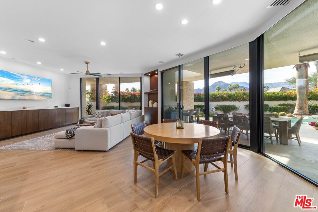 Dining room, Interior, Living room, Recessed Lighting, Wood Texture Flooring
