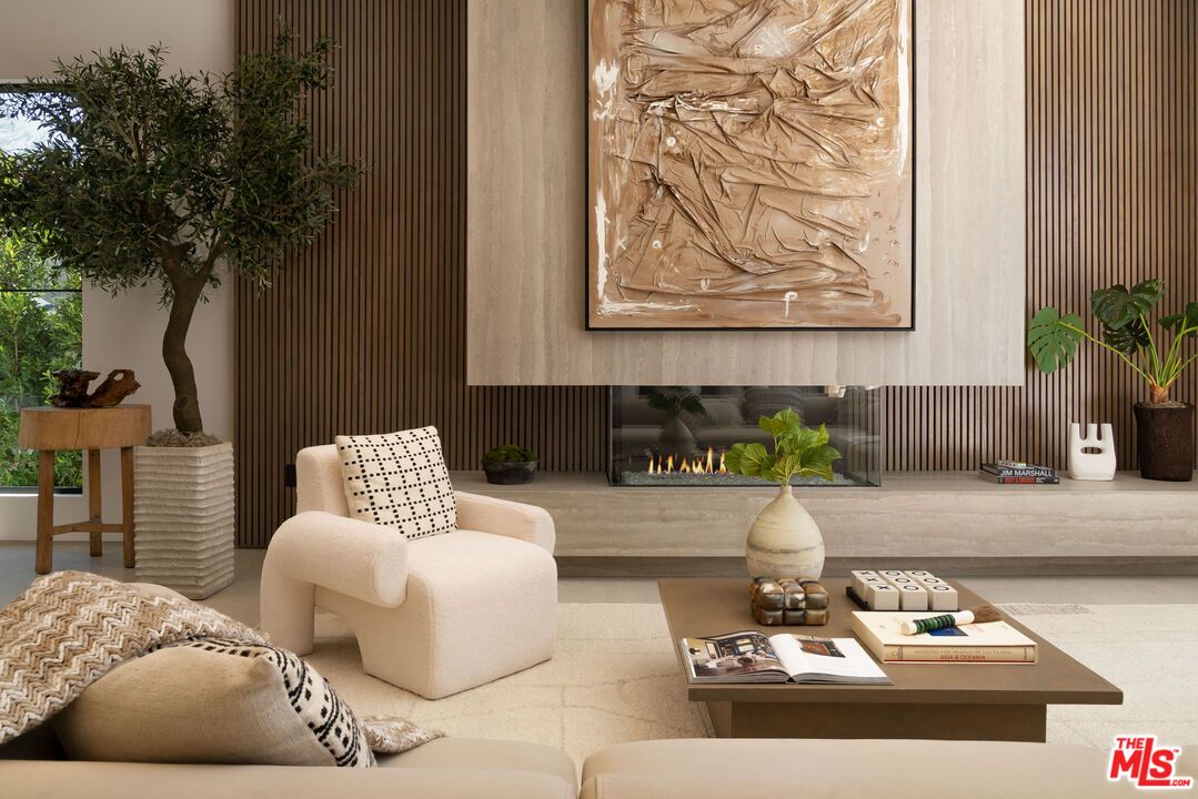 Fireplace, Interior, Living room
