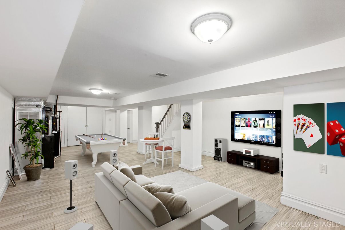 Billiard Table, Game Room, Interior, Living room, Wood Texture Flooring