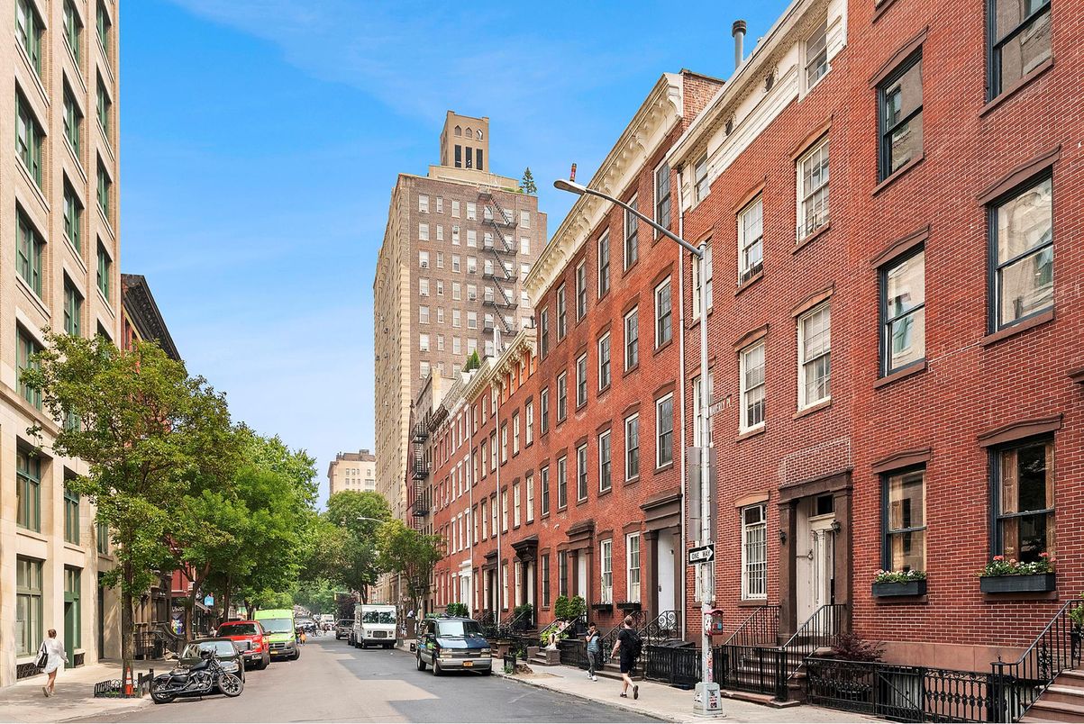 Exterior, Facade, Brick Facade, Condo Building