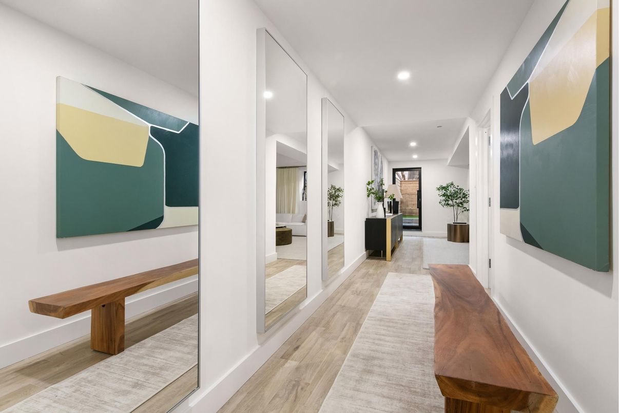 Interior, Recessed Lighting, Wood Texture Flooring