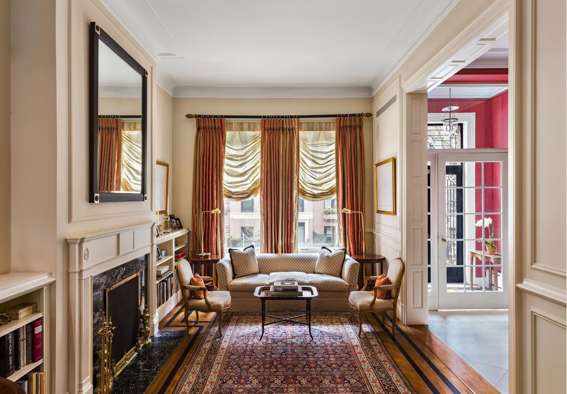 Fireplace, Interior, Living room