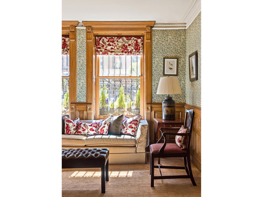Interior, Living room