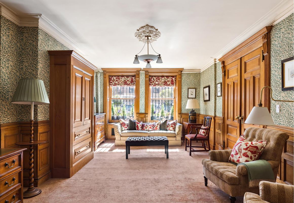 Interior, Living room