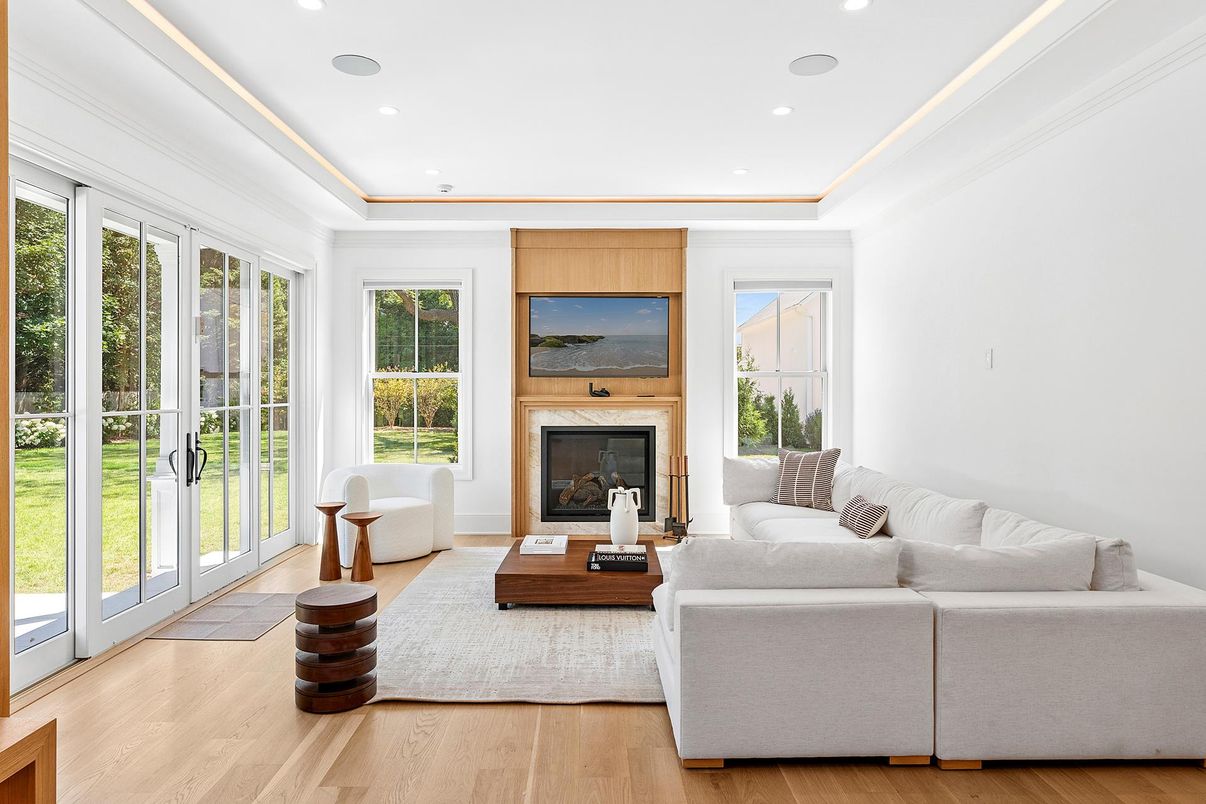 Fireplace, Interior, Living room, Recessed Lighting, Wood Texture Flooring