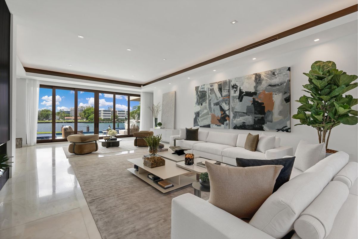 Interior, Living room, Recessed Lighting