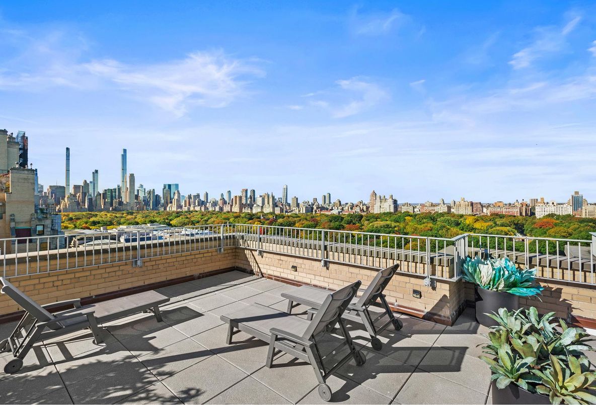 Exterior, Other, Skyline