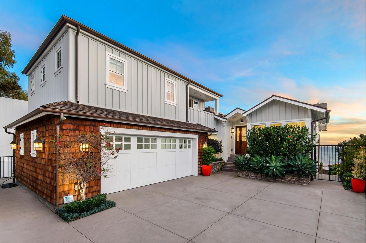 Attached, Exterior, Facade, Brick Facade, Farmhouse
