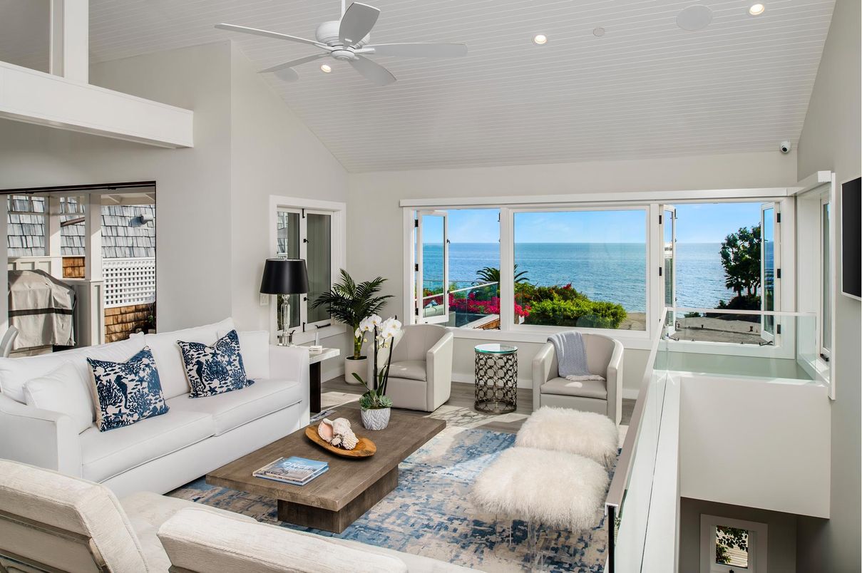 Interior, Living room, Recessed Lighting, Water