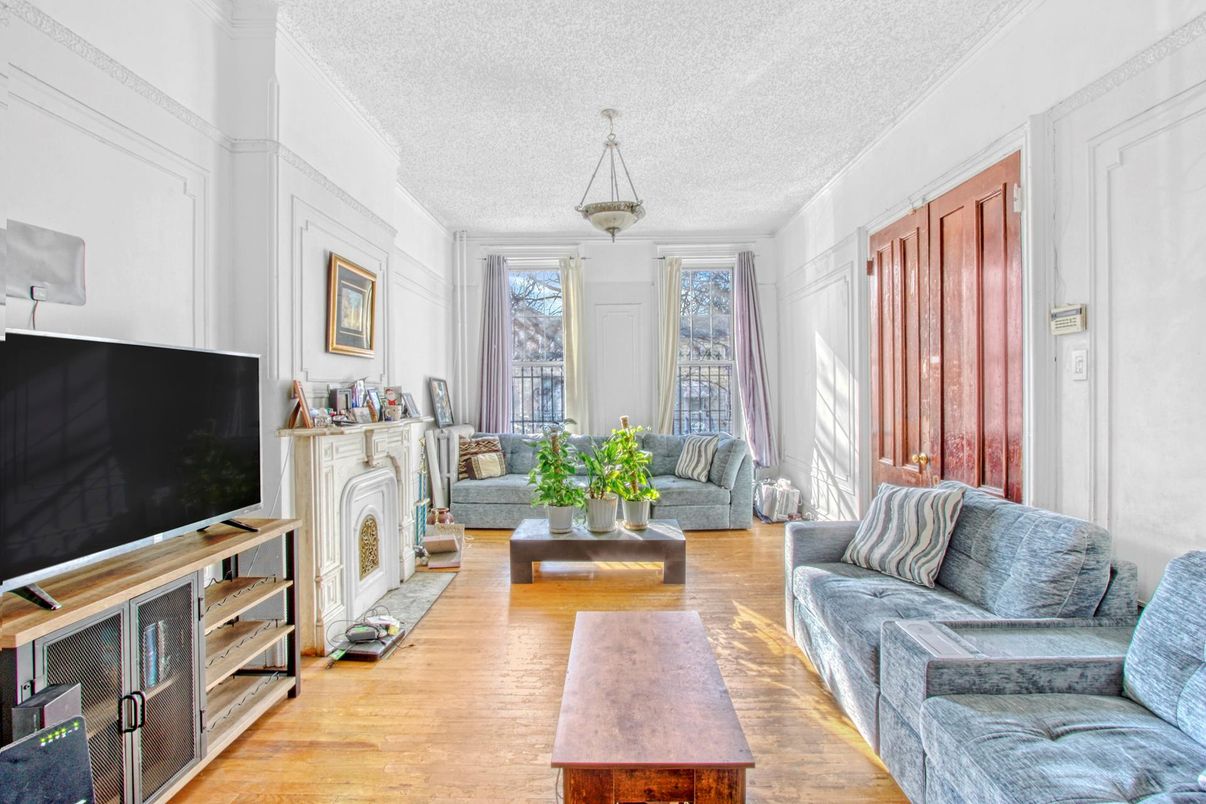 Fireplace, Interior, Living room, Pendant Lights, Wood Texture Flooring