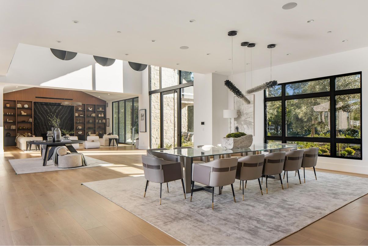 Dining room, Interior, Living room, Pendant Lights, Recessed Lighting, Wood Texture Flooring