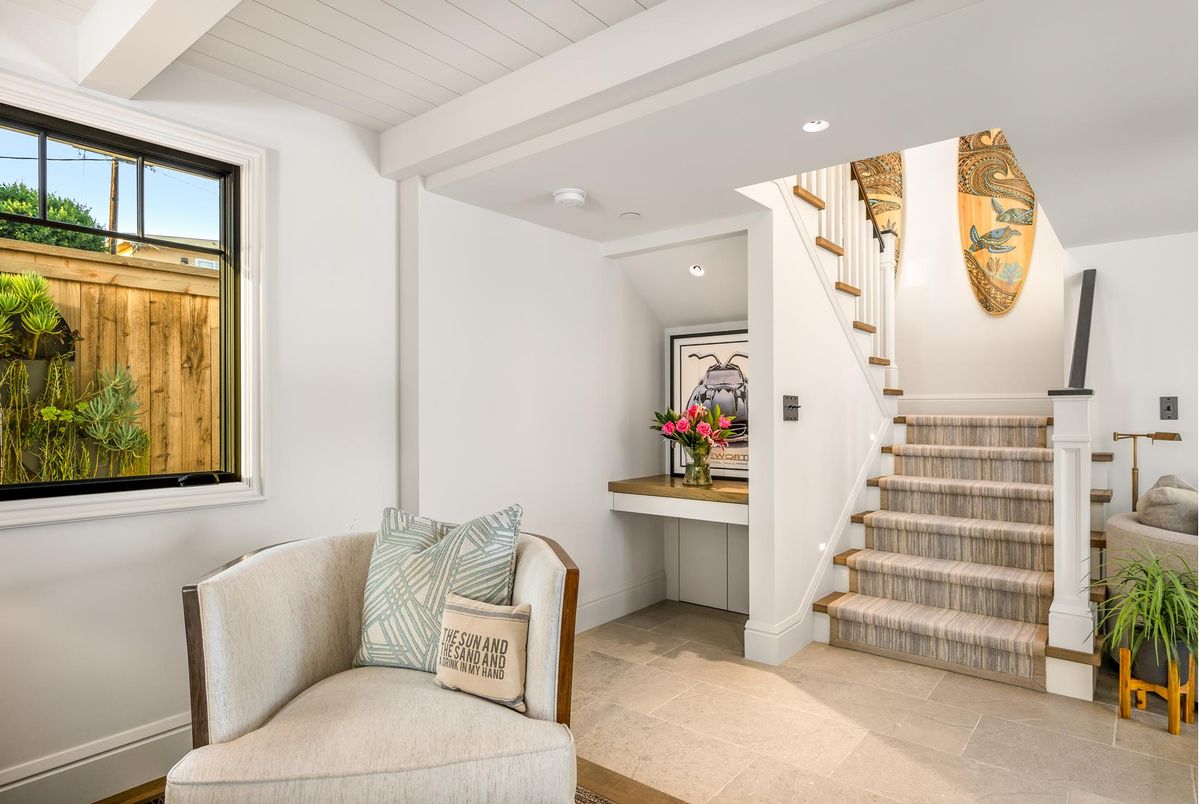 Interior, Recessed Lighting