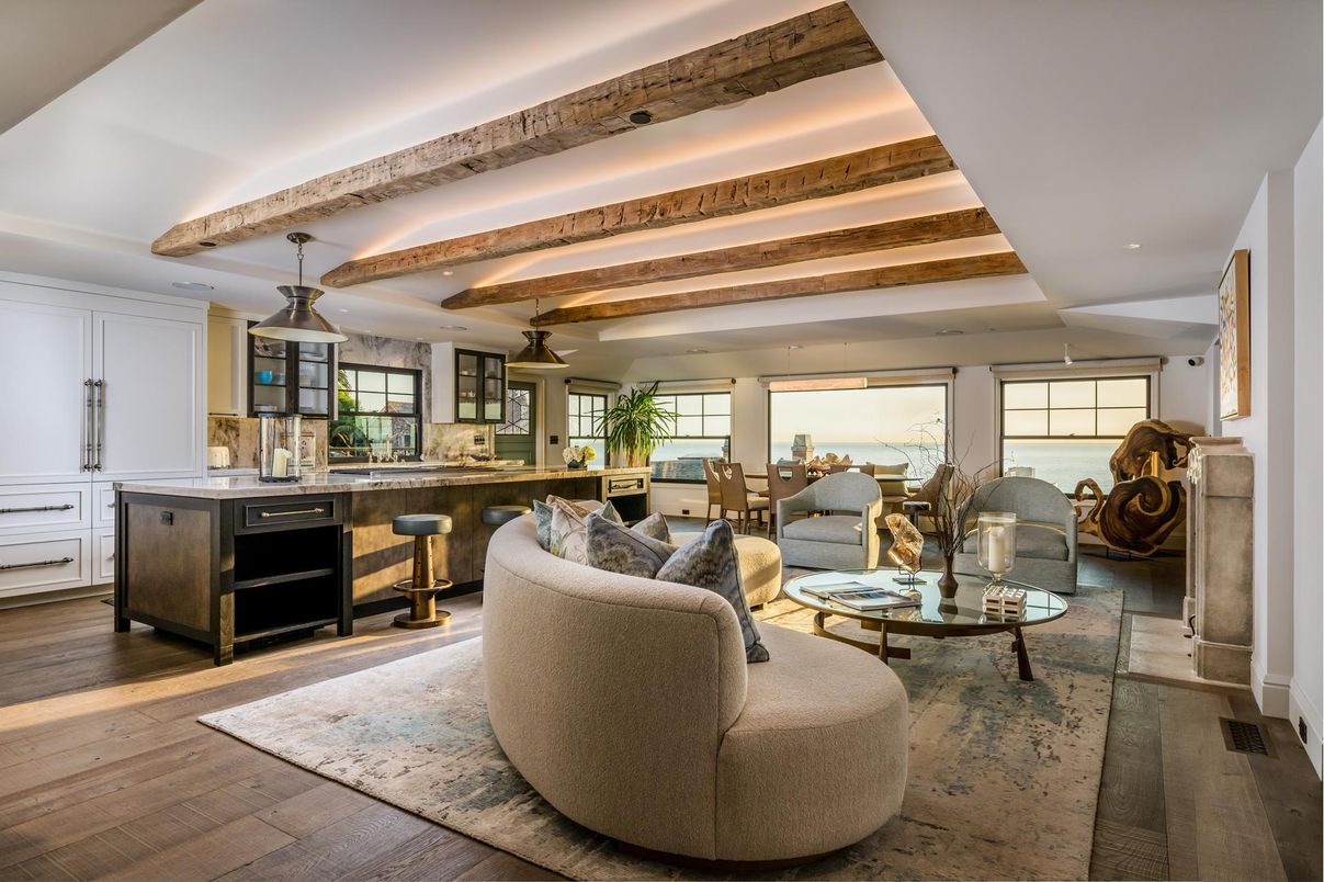 Interior, Kitchen, Living room, Pendant Lights, Recessed Lighting, Wooden Beams, Wood Texture Flooring