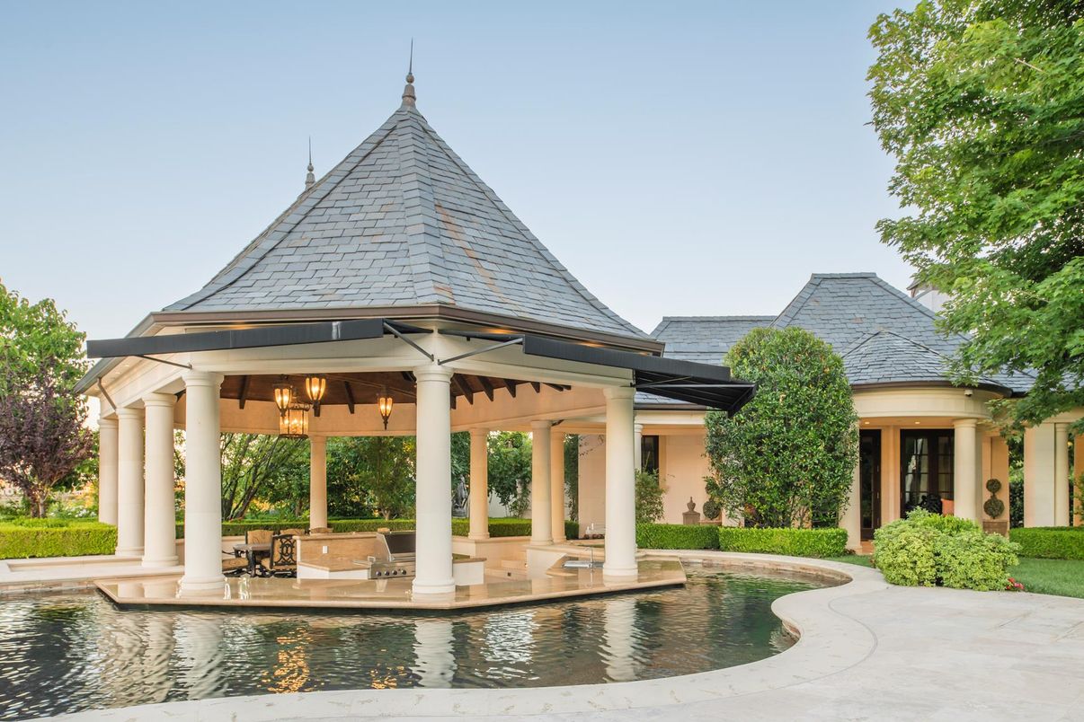Exterior, Facade, Pool, French Provincial