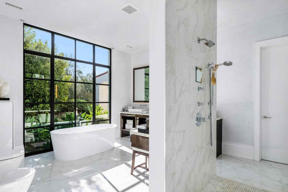 Bathroom, Free Standing Baths, Interior, Marble, Marble Walls, Recessed Lighting