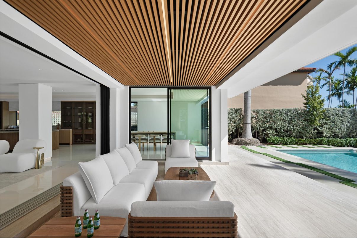 Interior, Living room, Pool