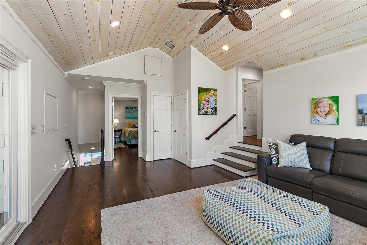 Interior, Living room, Recessed Lighting, Wooden Ceilings, Wood Texture Flooring