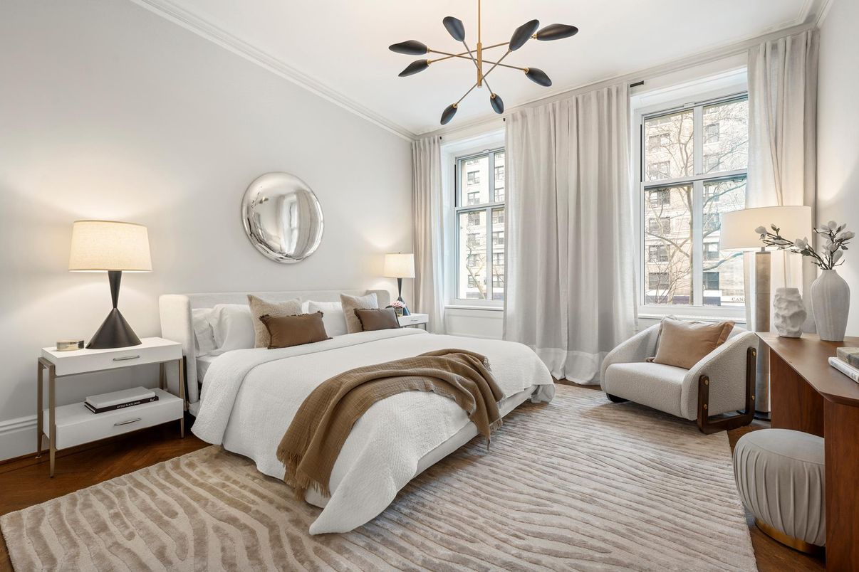Bedroom, Interior, Pendant Lights, Wood Texture Flooring