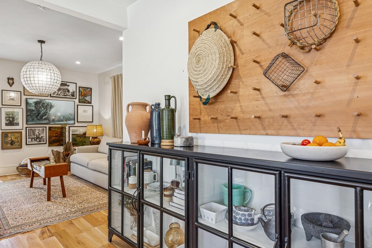 Interior, Pendant Lights, Recessed Lighting, Wood Texture Flooring