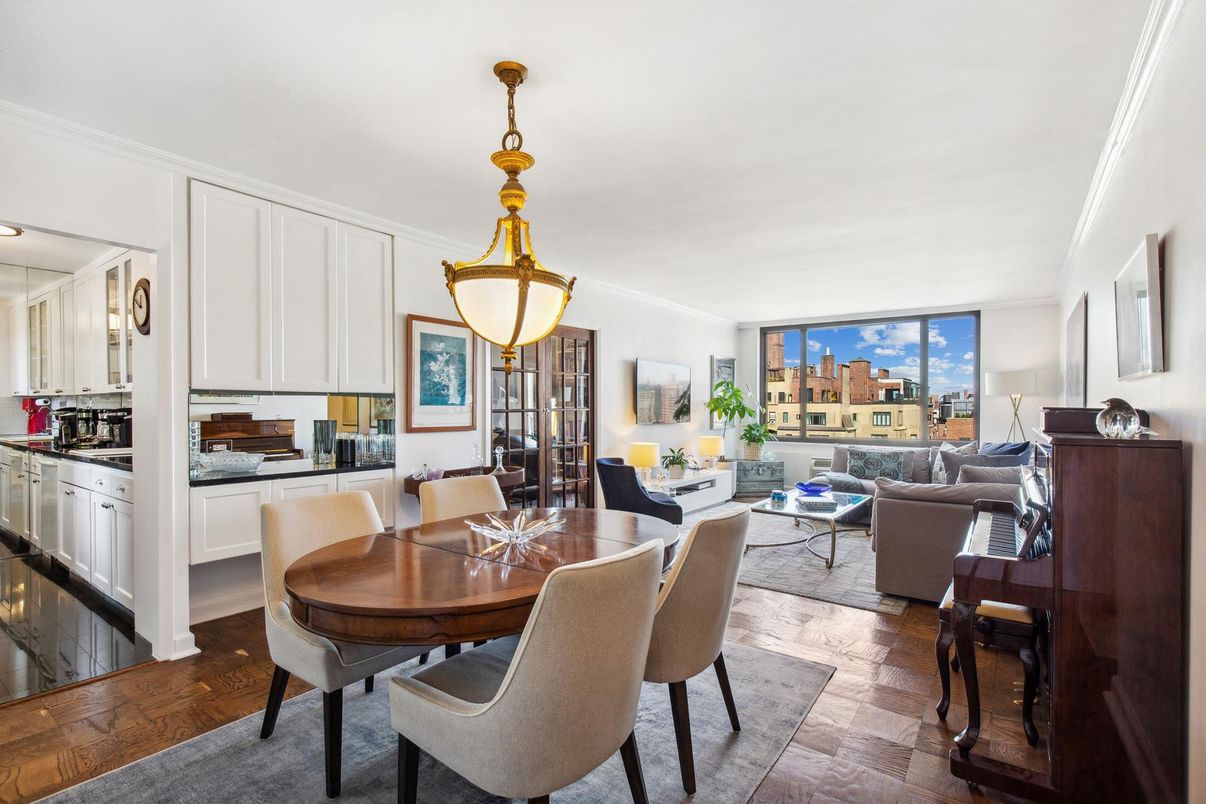 Dining room, Interior, Kitchen, Living room, Pendant Lights, Wood Texture Flooring
