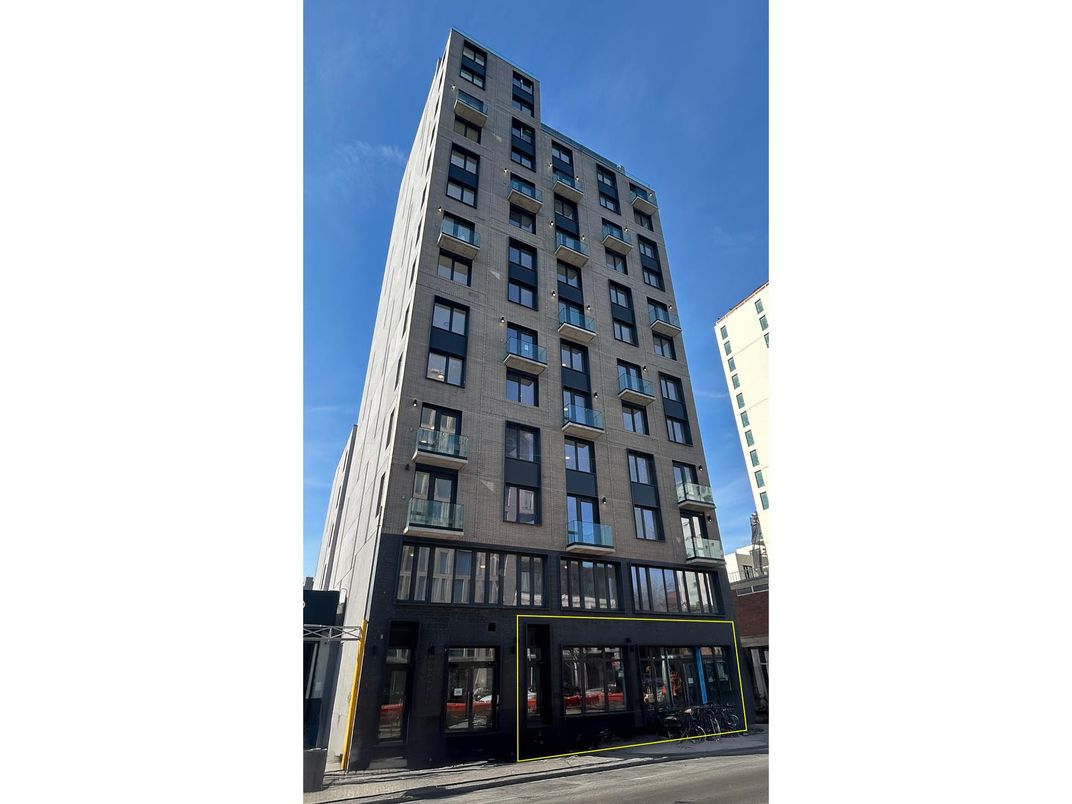 Exterior, Facade, Condo Building
