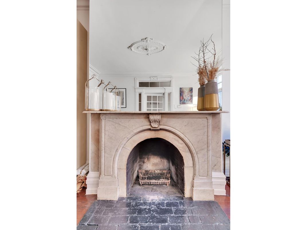 Fireplace, Interior