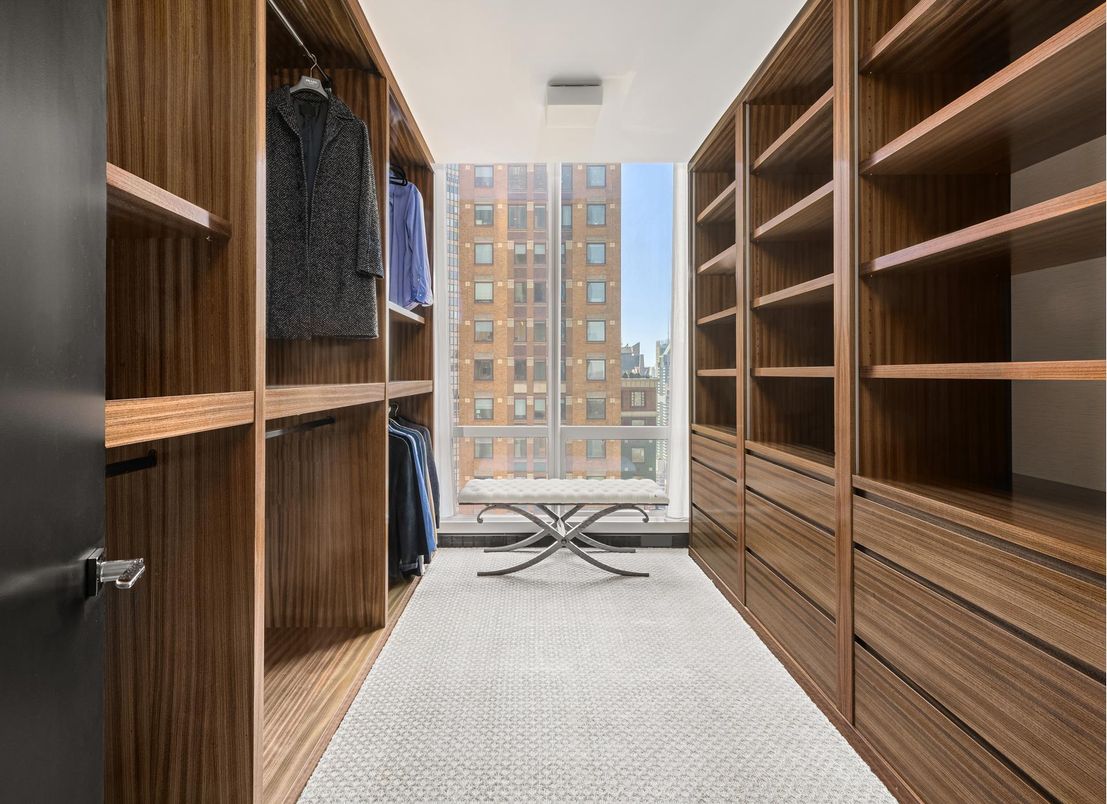 Interior, Walk-in Closets