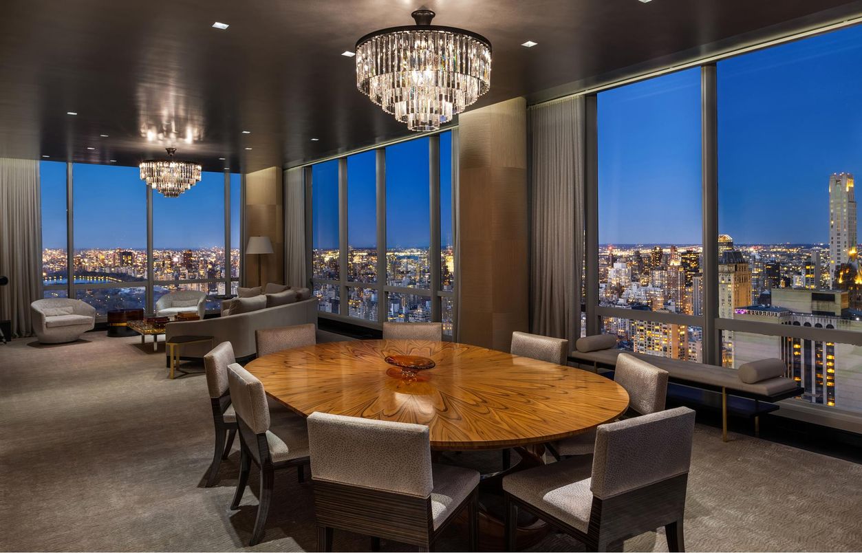 Chandelier, Dining room, Interior, Living room, Recessed Lighting