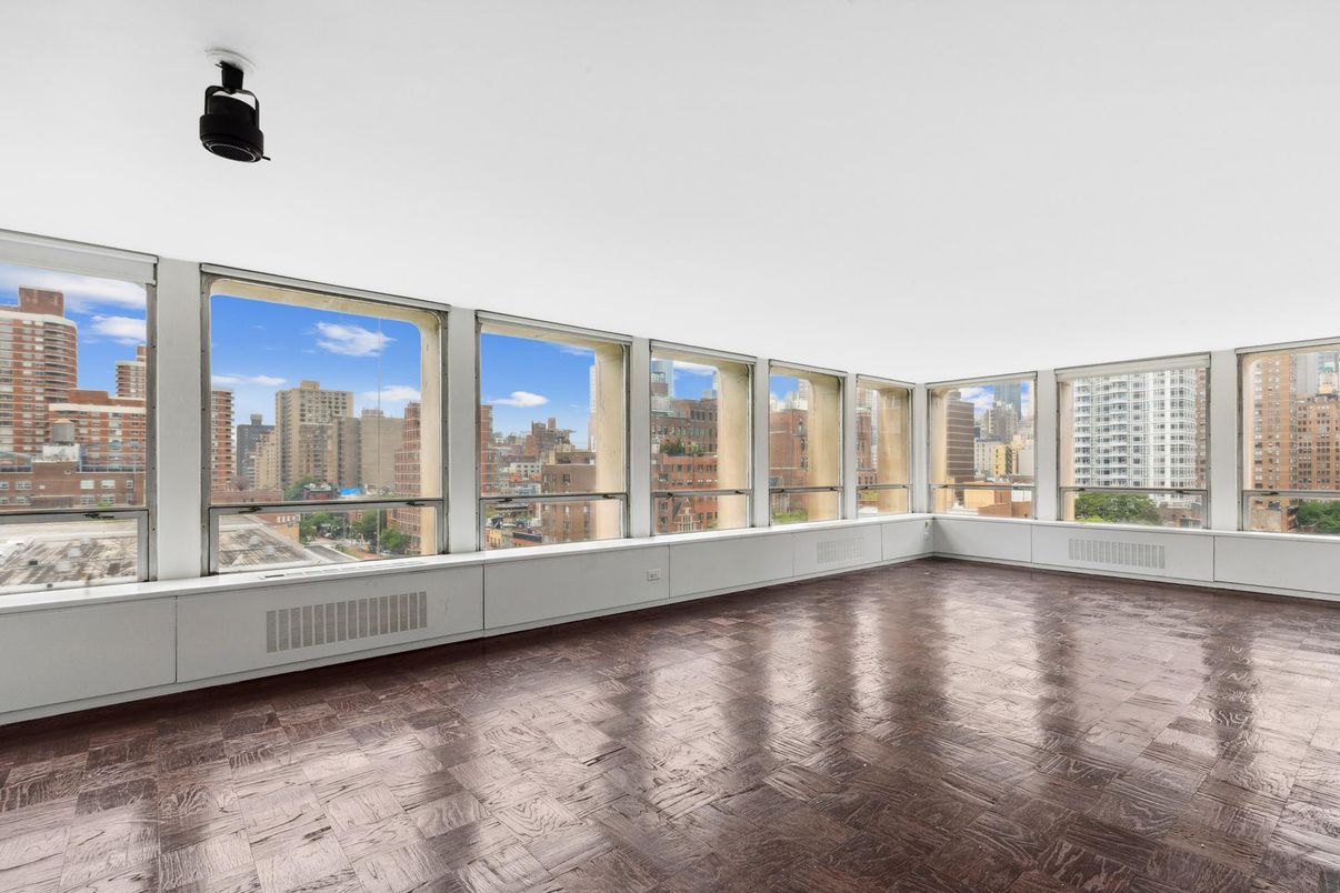 Empty room, Interior, Sun Room, Wood Texture Flooring