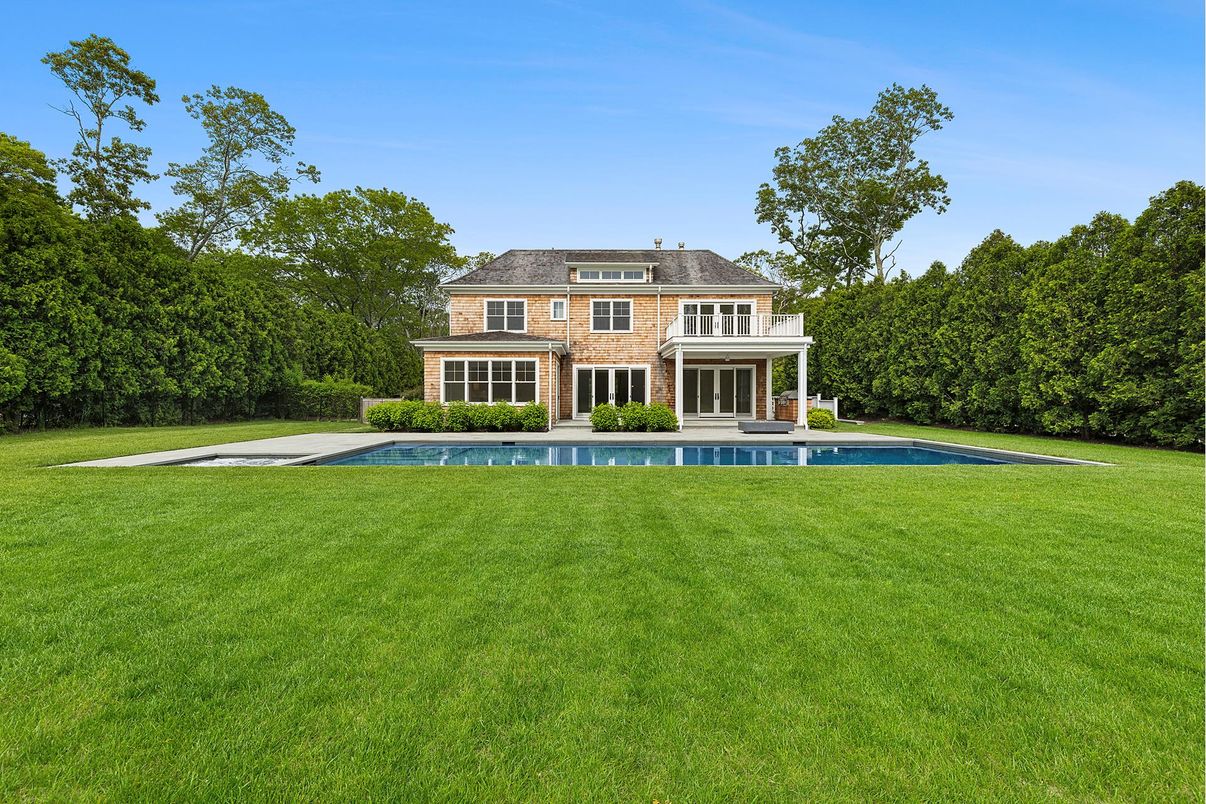 Backyard, Exterior, Pool