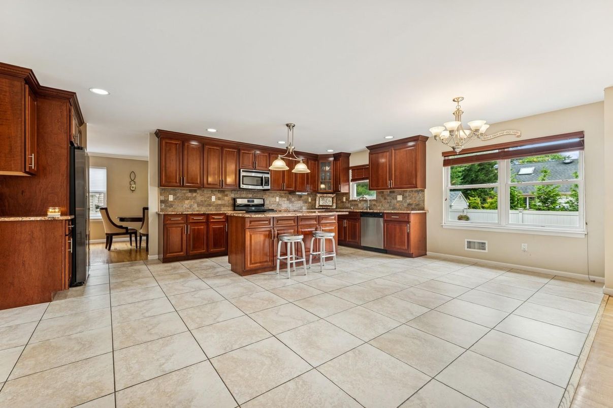 Chandelier, Interior, Kitchen, Pendant Lights, Recessed Lighting, Stainless Steel Appliances