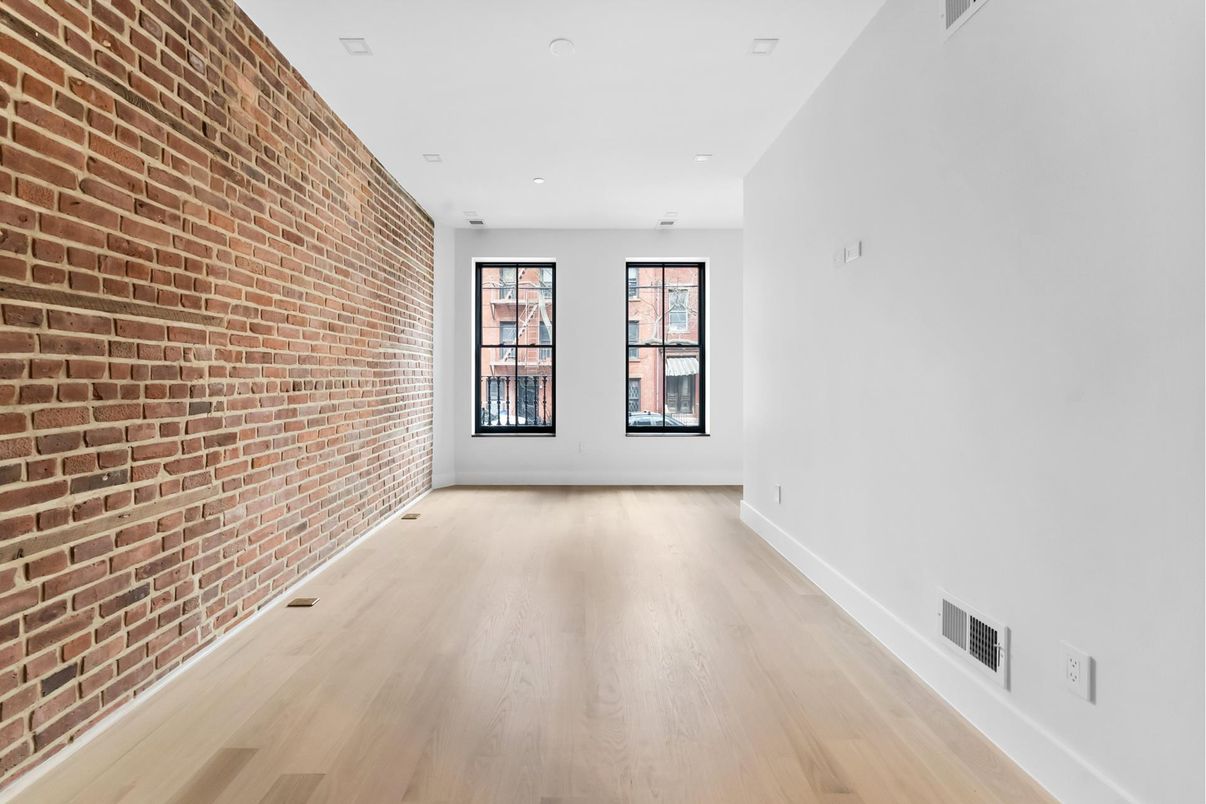 Empty room, Interior, Recessed Lighting, Stone Walls, Wood Texture Flooring