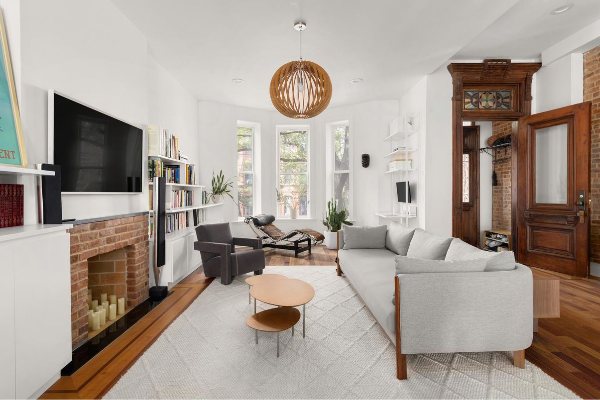Fireplace, Interior, Living room, Pendant Lights, Wood Texture Flooring