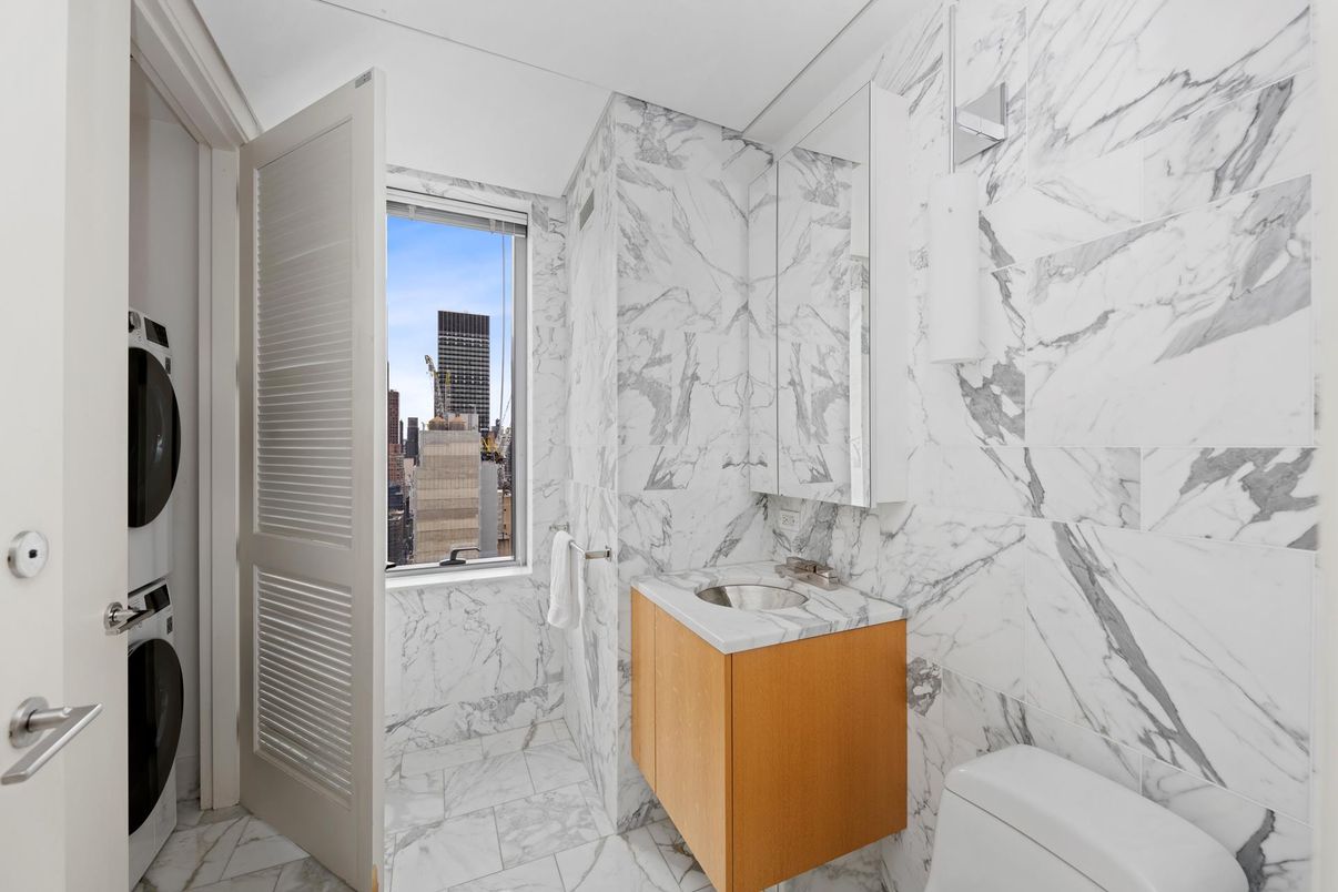 Bathroom, Interior, Marble, Marble Walls