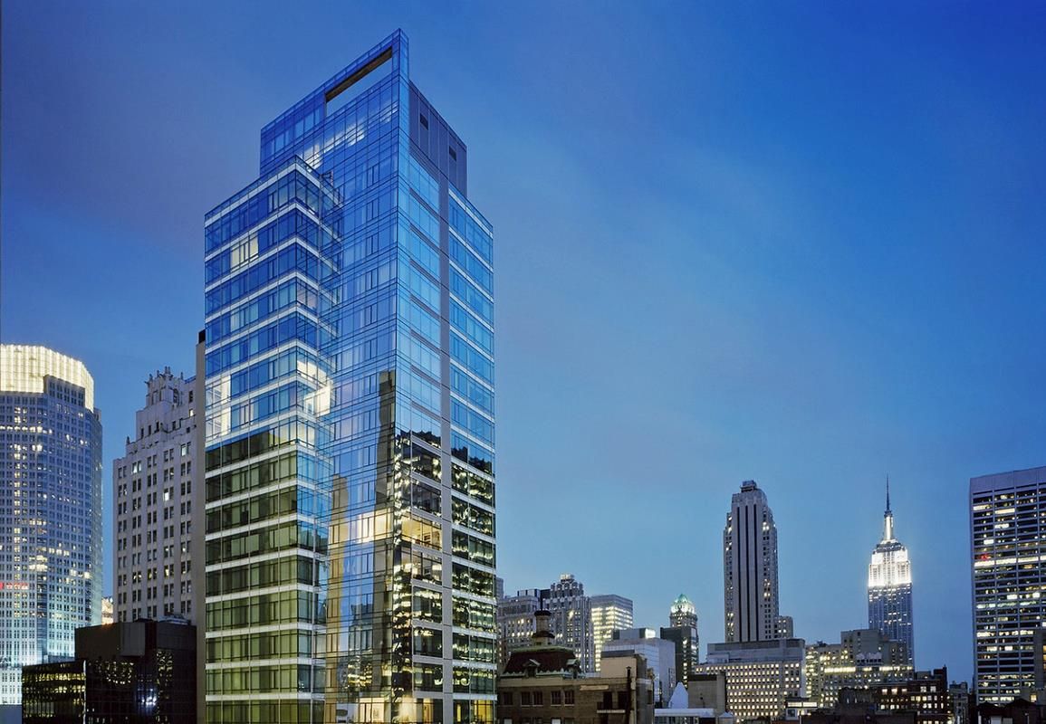 Exterior, Facade, Highrise