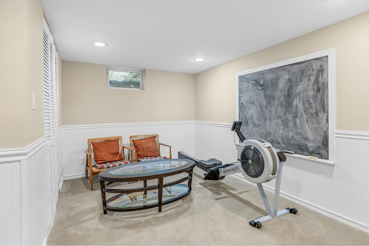 Fitness Equipment, Interior, Recessed Lighting