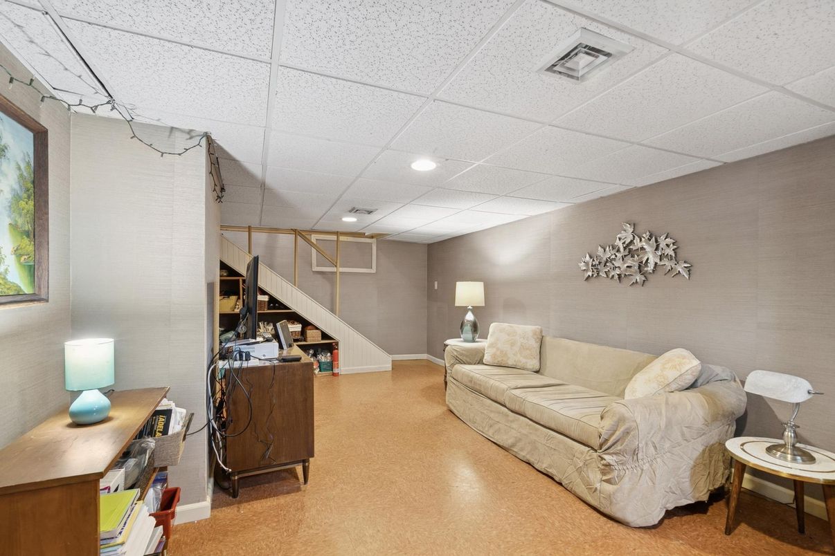 Interior, Recessed Lighting