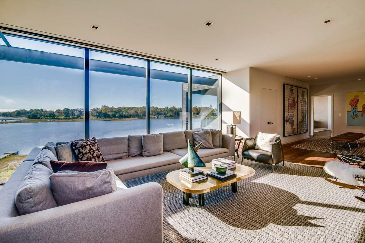 Interior, Living room, Recessed Lighting, Water