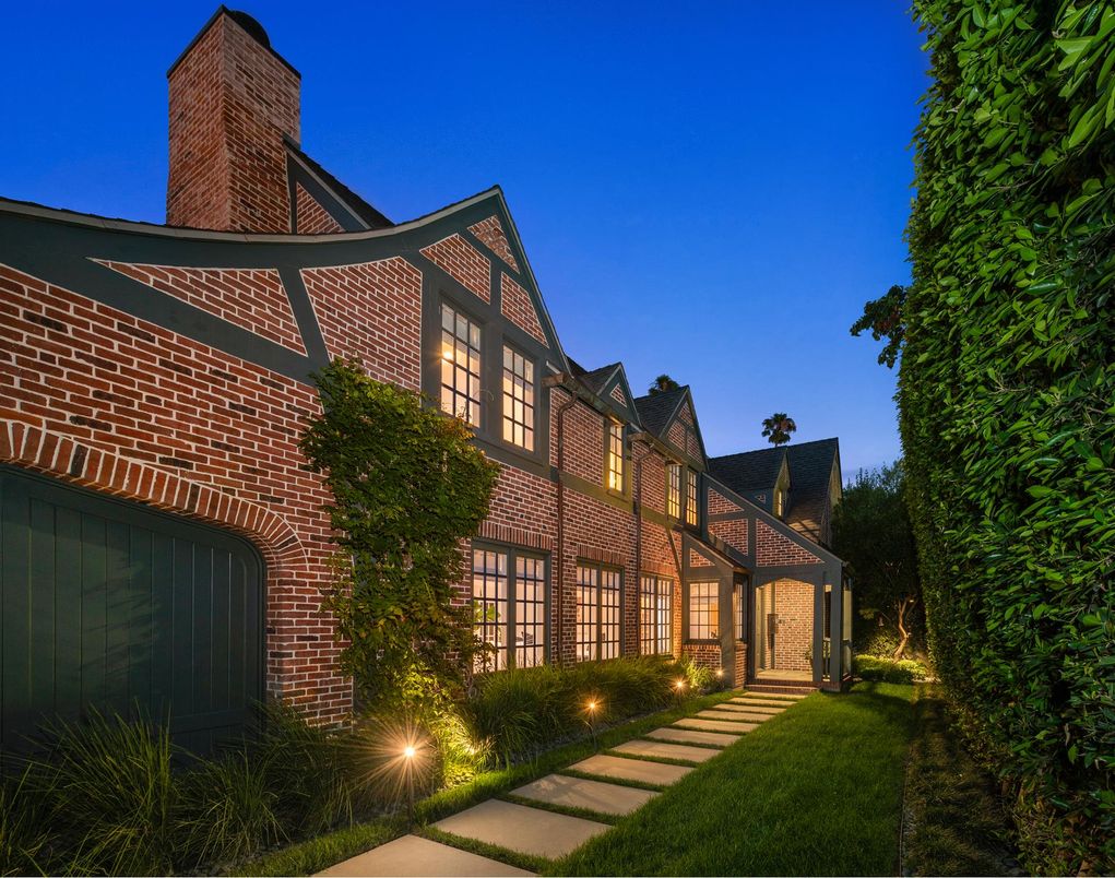 Backyard, Exterior, Facade, Brick Facade, Tudor Revival