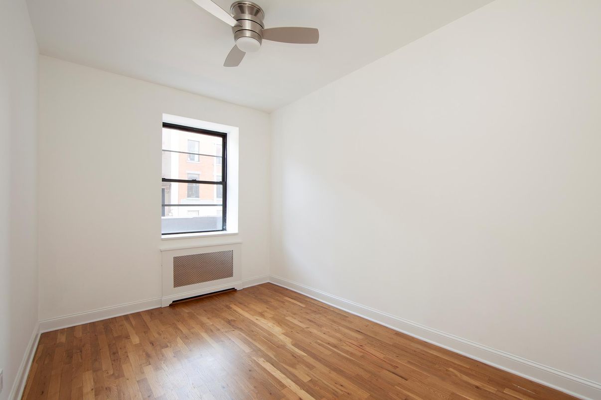 DE Listing image placeholder