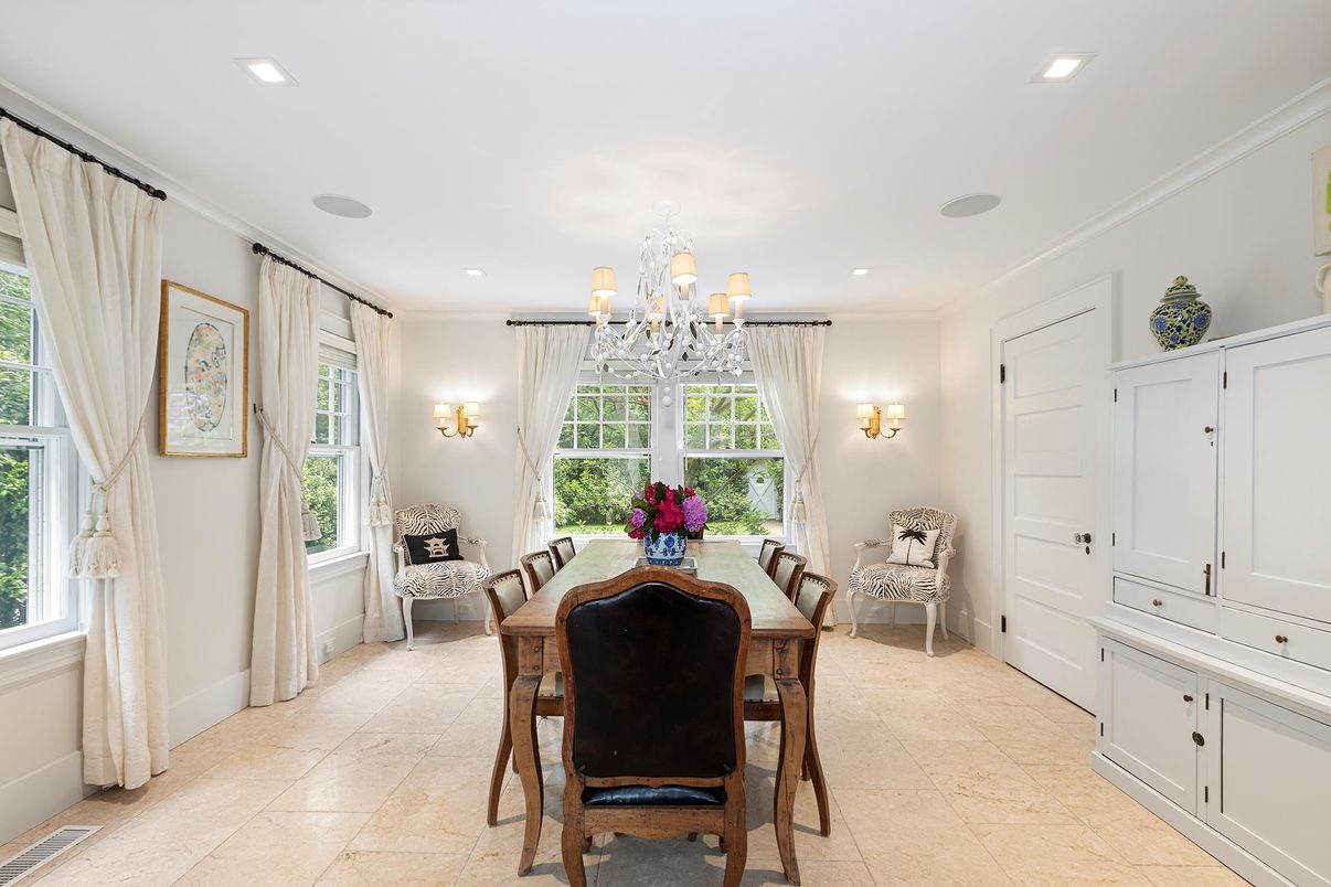 Chandelier, Dining room, Interior, Recessed Lighting