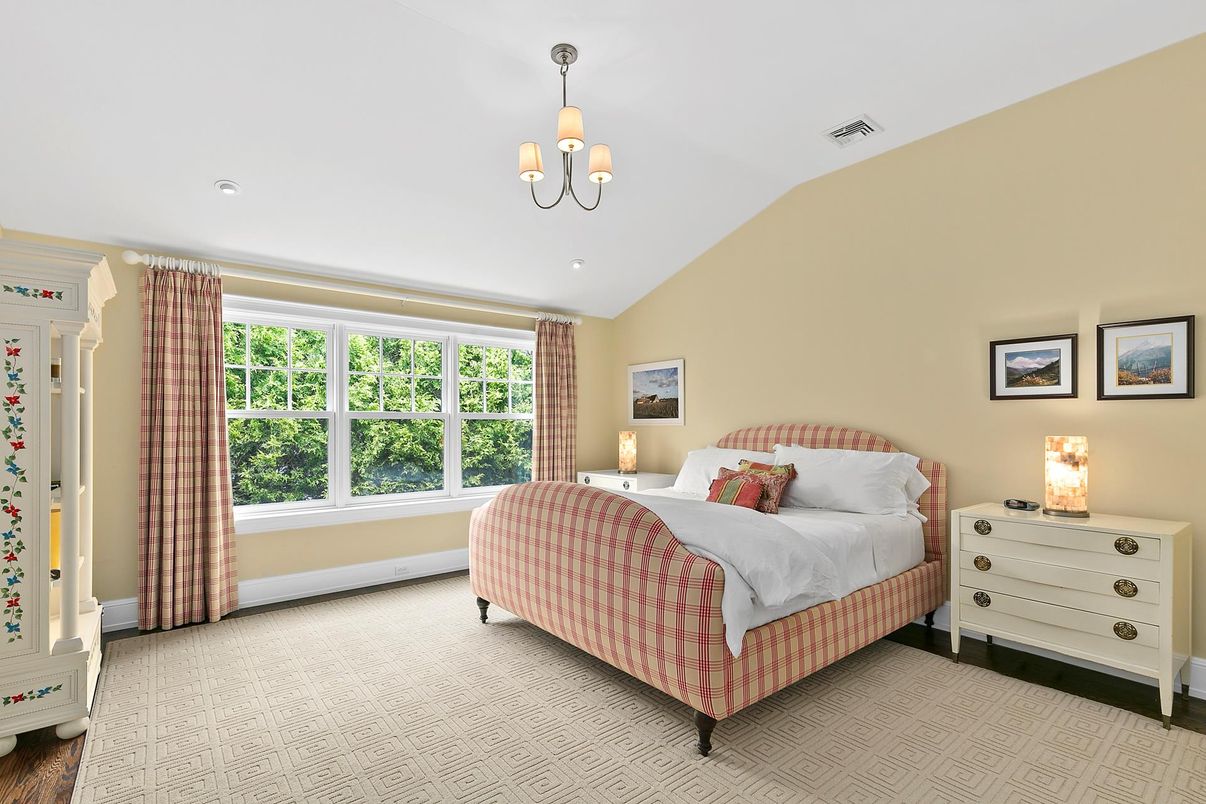 Bedroom, Interior, Pendant Lights, Recessed Lighting