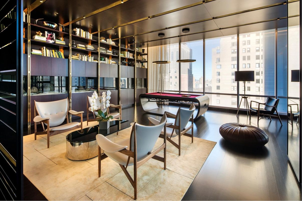 Billiard Table, Game Room, Interior