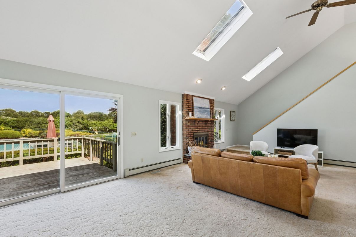 Fireplace, Interior, Living room, Recessed Lighting