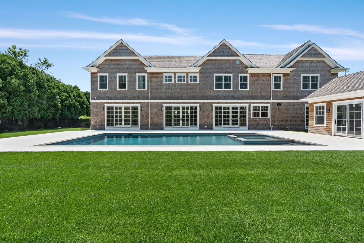 Backyard, Exterior, Pool