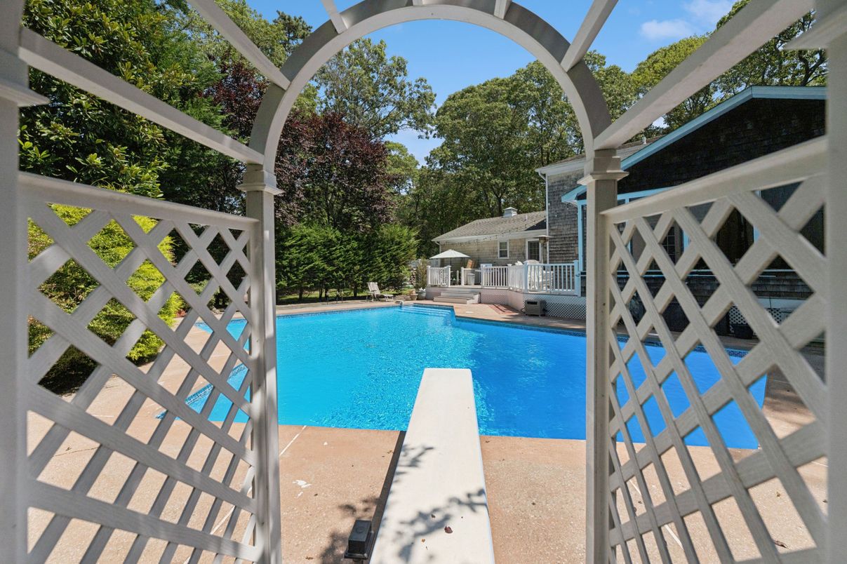 Exterior, Glass Ceilings, Pool, Sun Room